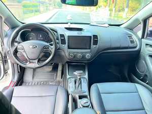 Si bon marché, FCA <span class=keywords><strong>5000</strong></span>$ 2016 Kia K3 1.6L Haute Configuration 6AT, Démarrage du moteur, Toit ouvrant, Volant multifonction, Voitures d'<span class=keywords><strong>occasion</strong></span> - Product Image 5