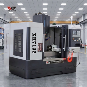 Centre d'usinage vertical <span class=keywords><strong>CNC</strong></span> en métal XH7132, machine de fraisage à <span class=keywords><strong>3</strong></span> <span class=keywords><strong>axes</strong></span>, <span class=keywords><strong>prix</strong></span> de vente - Product Image 1