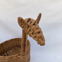 Panier de rangement simple en rotin PE tressé à la main avec structure en fer, motif girafe, pour la maison, le dortoir, la chambre, le bureau, le rangement des aliments et des outils