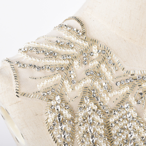 Nueva llegada de lujo hecho a mano con cuentas vestido de noche apliques cuello decorativo con cuentas a mano en forma de hoja parches para coser - Product Image 6