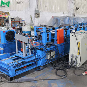 उच्च गुणवत्ता वाले स्टील सौर पैनल फ्रेम रोल बनाने की मशीन 380v के लिए गियर असर मोटर और पंप के साथ मशीन - Product Image 5