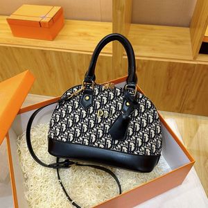 Bolso de Mano de Lujo para Mujer, Modelo 2025, Hecho de Material PU. Diseño de Patrón Geométrico, Diseñado por el Diseñador de la Marca.2712 - Product Image 4