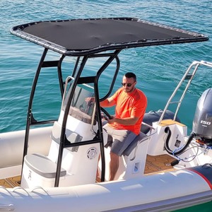 เรือตกปลา Raider RD510 T-Top ปรับความกว้างได้ สำหรับเรือคอนโซลกลาง โครงสร้างแข็งแรง พับเก็บได้ ทำจากอลูมิเนียม ท่อขนาด 50 มม. พร้อมหอคอยตกปลา - Product Image 1
