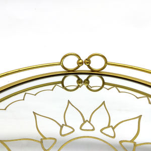 Articoli <span class=keywords><strong>da</strong></span> <span class=keywords><strong>toeletta</strong></span> per camere d'albergo di lusso rotondo in metallo specchio in vetro trucco <span class=keywords><strong>vassoio</strong></span> espositore per gioielli-<span class=keywords><strong>vassoio</strong></span> <span class=keywords><strong>da</strong></span> portata decorativo rotondo - Product Image 4