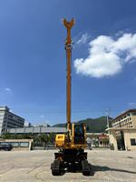 Jg 'S Telescopische Palmfruitoogstmachine Voor Het Snijden Van Fruit Op Het Hydraulische Steile Terrein Van Oliepalmplantages