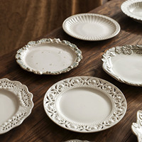 Assiette en céramique vintage de style français, blanche pure, à bordure dentelée, résistante au micro-ondes, fabriquée en Chine, assiette à dessert, vaisselle haut de gamme