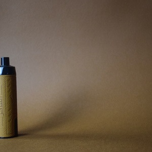 Etiquetas de Papel Impermeables con Relieve y Grabado Personalizadas de Lujo con Lámina Dorada para Perfumes y Velas - Marca SFX - Product Image 6