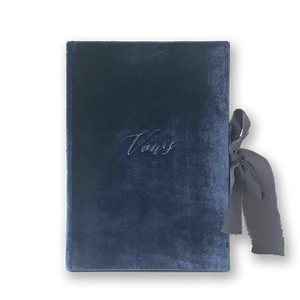 Cuaderno de Lujo con Cubierta de <span class=keywords><strong>Terciopelo</strong></span> Azul Oscuro, Páginas Rayadas, Bolsillos Interiores, Votos de Boda de Gamuza con <span class=keywords><strong>Cinta</strong></span> de Seda - Product Image 2