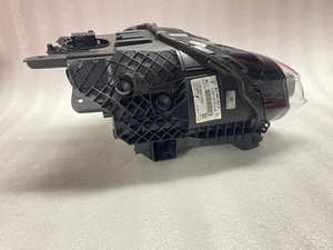 2022-2024 2022 2023 2024 Phare avant Por-sche Taycan 9J1941031F FULL LED Phare gauche - Product Image 4