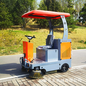 <b>Electric</b> Road <b>Sweeper</b> - Product Image 1