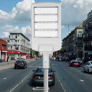 Lampadaire LED étanche 150W 200W 250W pour extérieur avec boîtier en aluminium IP65 Alimentation CA LD-LQ1-150w / LD-LQ1-200 - Product Image 3