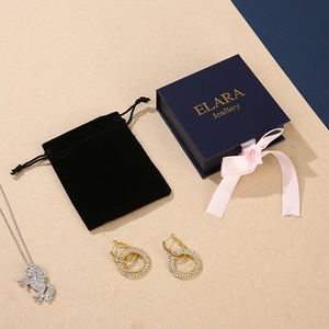 Caja de Regalo de Joyería de Cartón con Logotipo Personalizado, Caja de Regalo con Cinta para Collares, Caja de Papel con Espuma Negra para Empaque de Joyería - Product Image 3