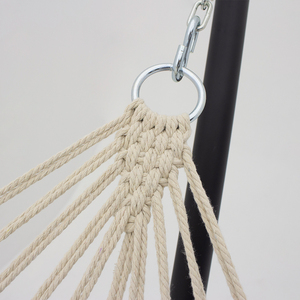 <span class=keywords><strong>Hamac</strong></span> portable de randonnée en coton avec <span class=keywords><strong>barre</strong></span> incurvée <span class=keywords><strong>Hamac</strong></span> en <span class=keywords><strong>toile</strong></span> en coton Hamaca <span class=keywords><strong>Hamac</strong></span> de voyage en plein air - Product Image 4