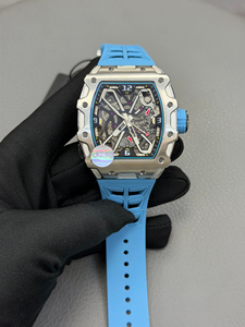 Reloj Mecánico de Lujo con Esqueleto de Carburo de Tungsteno Miyota, Cristal de Zafiro, Correa de Goma Azul y Esfera Cuadrada para Hombre - Product Image 1