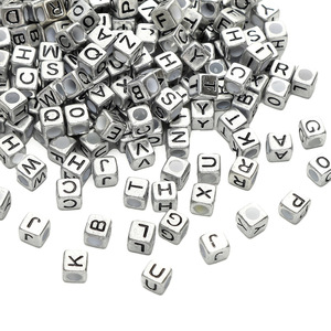 Acrylic English Alphabet Mixed Shapes Square &amp; Round Handmade DIY Bracelet Beads 50/<strong>Bag</strong> - Product Image 4