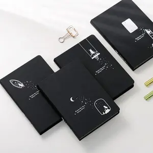 Kreatives Schreiben Kunden spezifisches schwarzes Kraft papier Hardcover-Schreibheft A4 A5 Leder journal Leere Seiten Planer reise tagebuch