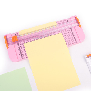 <span class=keywords><strong>Coupe</strong></span>-papier A4 manuel rose blanc Morandi vert outil de <span class=keywords><strong>coupe</strong></span> de papier en plastique transfrontalier vente chaude du fabricant - Product Image 4