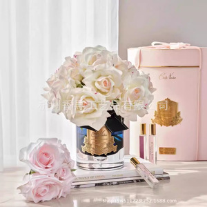 Roses artificielles en soie parfumées, ornements romantiques et rêveurs d'aromathérapie pour la décoration de mariage et de salon, réutilisables et recyclables - Product Image 3