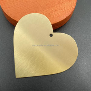Gepersonaliseerde Vormen Massief Messing Hartvormige Plaat Voor Cadeau Decoratie Hamer Blanco Tags 2 Inch - Product Image 4