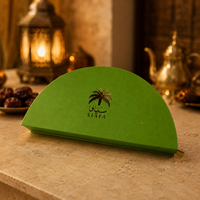 Boîtes cadeaux personnalisées de luxe pour le Ramadan et l'Aïd, en forme de croissant, emballage rigide en papier pour dattes, chocolats, bonbons, noix, logo en feuille d'or, vente en gros OEM