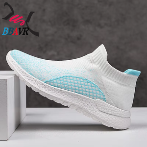 Vente en gros de baskets pour hommes et femmes, respirantes, décontractées, chaussures de marche pour couples - Product Image 5