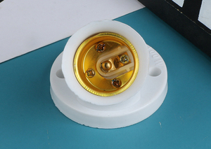Белая Базовая розетка для лампы E27, 45 градусов, наклонный винт - Product Image 5