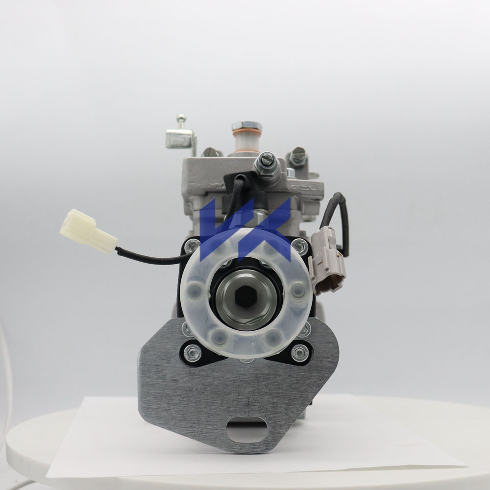 苺　0916 6261-71-1111 Fuel Injection Pump for Komatsu WA500-6 PC880-8E0