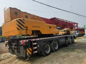 Grue mobile de 70/80/90/100 tonnes ZOOMLION/SANYY/X-C-M-G STC750 de 75 tonnes avec moteur, capacité de levage maximale de 40 m, prix bas à Shanghai - Product Image 3