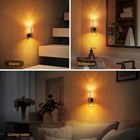 ZHILAI Mini Moderne Bernsteinfarbene Kerzenlampe mit Automatischer Dämmerungssensor-Steuerung, Steckbare LED-Leuchte mit Dimmfunktion für Schlafzimmer und Treppen