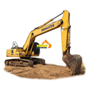 Excavadora de cadenas Komatsu PC220-8mo usada, modelo 2024, 4600 horas, capacidad de cazo de 1.35m, peso operativo de 20 toneladas, motor. - Product Image 1