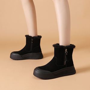 รองเท้าบูทหุ้มข้อสูงสำหรับผู้หญิง ผ้ากำมะหยี่ อุ่นสบาย เหมาะสำหรับฤดูหนาว แฟชั่นลำลอง พื้นหนา บุด้วยผ้าฝ้าย - Product Image 4