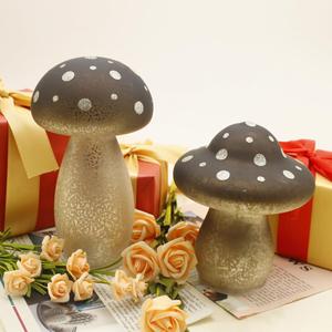 Artisanat en verre soufflé de haute qualité en forme de champignon, décoration d'intérieur, décoration de table - Product Image 4