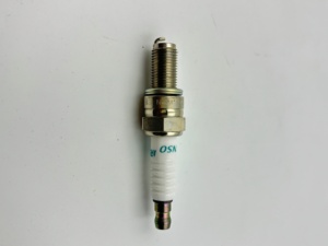 Bujía de iridio Denso 5363 IU27 OEM 99906910X9024, 670,4. 023,1 A, J4520IU27, 9900069835CR9, 9079320151 para BAJAJ BEAT , PULSAR - Product Image 3