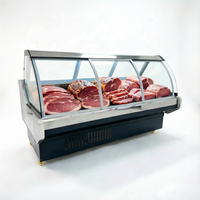 Vitrine réfrigérée pour charcuterie avec portes incurvées en verre (avant et arrière), refroidissement direct pour aliments cuits et viandes fraîches