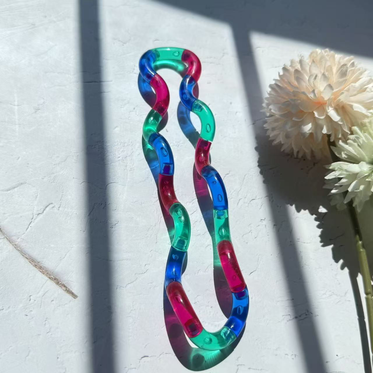 Trois sorts cristal-rouge, bleu et vert