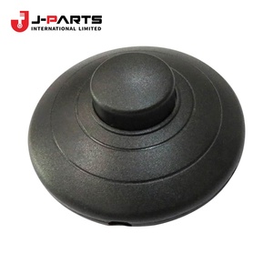 Interrupteur de lampe de plafond pour Toyota HIACE KCH10 Granvia 2000-2002 OE 81366-26010-A0 8136626010A0 - Product Image 1