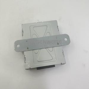 Panel de control de limpiaparabrisas Senwitt 176810-0050 para excavadora Caterpillar 320C - Product Image 4