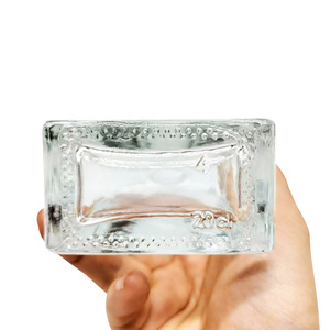 Fabricants chinois, vente en gros, bouteilles en verre super flint personnalisées de 200 ml avec fond en liège pour la tequila et les spiritueux - Product Image 3