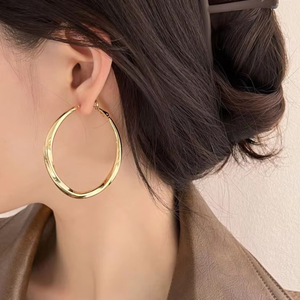 Mới Nhất Bán Buôn Đơn Giản Cổ Điển An Toàn Grip Bền Thanh Lịch Phong Cách Phụ Kiện Thời Trang Sử Dụng Hàng Ngày Hoop Bông Tai Tốt - Product Image 5