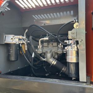 Excavatrice Hitachi ZX240 de 24 tonnes d'occasion en bon état du Japon Moteur à engrenages sur chenilles de 1.3m Bucket 127Kw Power - Product Image 6
