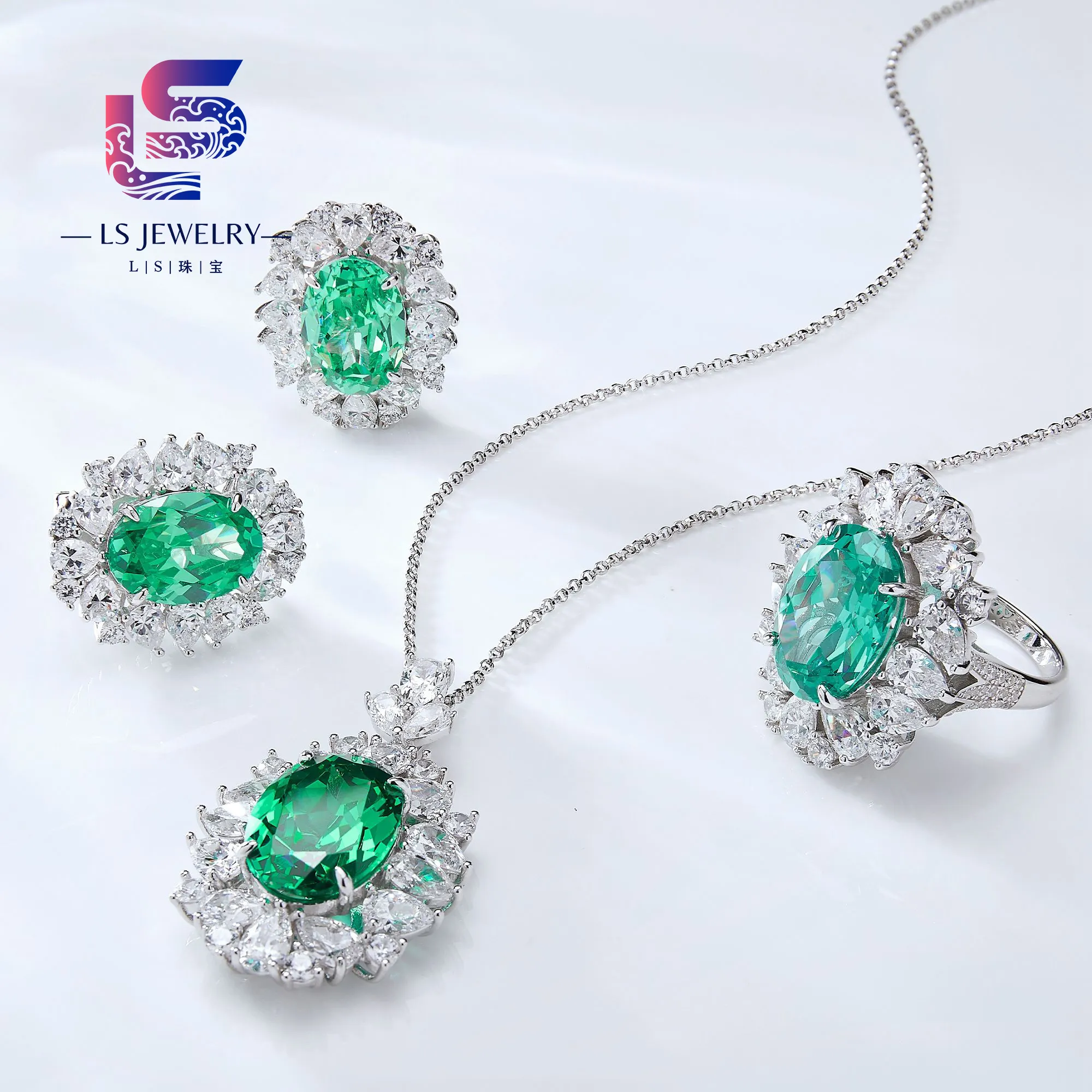 Halskette Ring und Ohrring China Großhandel Zirkon 925 Silber Mode-Schmuck Schmuck-Sets für Damen