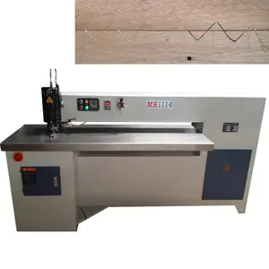 1109 Máquina de costura folheado (Veneer Splicing Machine) é tão convincente quanto a alta velocidade de alimentação para emendar folheados.