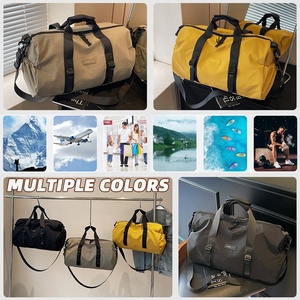 <span class=keywords><strong>Bolsa</strong></span> de Viaje Deportiva con Logotipo Personalizado, Cierre de Cremallera Bidireccional, Bolsillos Laterales de Almacenamiento, Correas de Hombro Ajustables y Removibles, <span class=keywords><strong>para</strong></span> Viajes Diarios, Universidad y Senderismo - Product Image 4