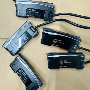E3NX-CA המקורי <span class=keywords><strong>Omron</strong></span>/E3NX-FA/E3X-HD/E3X-NA/E3X-DA-<span class=keywords><strong>S</strong></span>/E3X-SD/E3X-NB/E3X-ZD/מגבר סיבים אופטיים E3X-ZV - Product Image 1