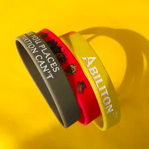 Cadeau promotionnel de mode bon marché Bracelet en caoutchouc de silicone Bracelet en silicone personnalisé