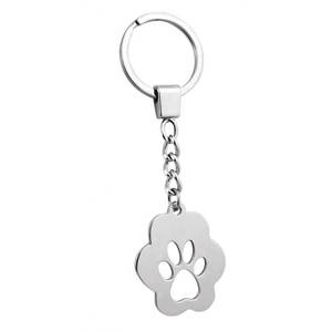 Llavero de Moda con Diseño de Pata, Logotipo Personalizado Impreso en UV Offset, Hecho de Aleación de Zinc, Llavero Ligero de Metal, Diseño Elegante de Acero, Sin Caja - Product Image 1