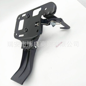 8R0823480 ตัวล็อคฝากระโปรงหน้าสำหรับ Q5 อะไหล่ทดแทนสีดำเหล็ก - Product Image 2