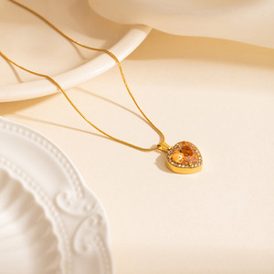 Collar de Acero Inoxidable para Mujer, Modelo 2026, con Colgante en Forma de Corazón, Oro 18K - Product Image 6