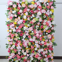 Mur de fleurs artificielles enroulable multicolore L36 – Mélange de fleurs en fausse soie vertes, roses, rouges, violettes, bleues et blanches pour un décor coloré