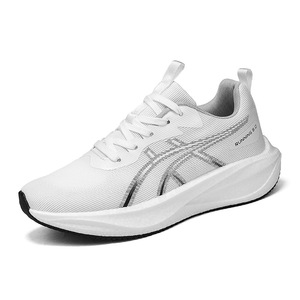 New style sporty casual shoes For both men and women Breathable and versatile for running Sport shoes Breathable and lightweight - Product Image 1